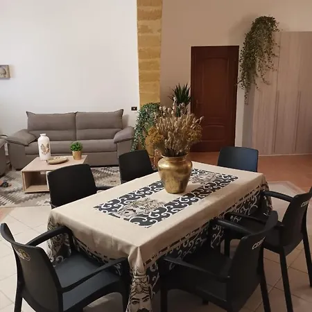 Ilary's Home's 3* מרסאלה